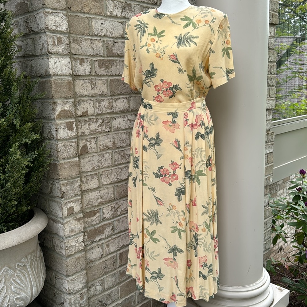 Talbots 2-Piece Flowy Floral Butter Yellow Dress